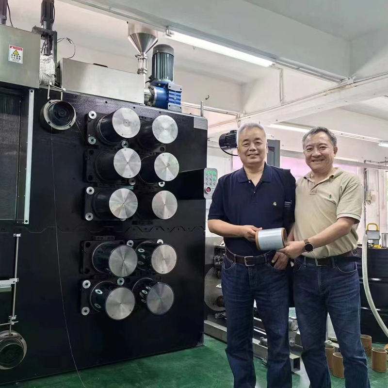 Hochfeste PLA-Pilotspinnmaschine